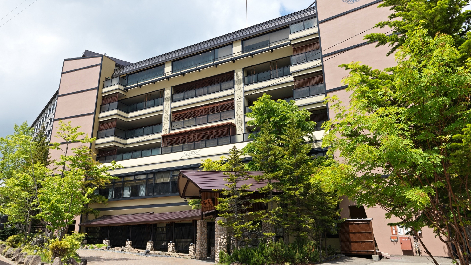 釧路・阿寒湖の温泉旅館、人気は”一致度”で見極める【2026】
